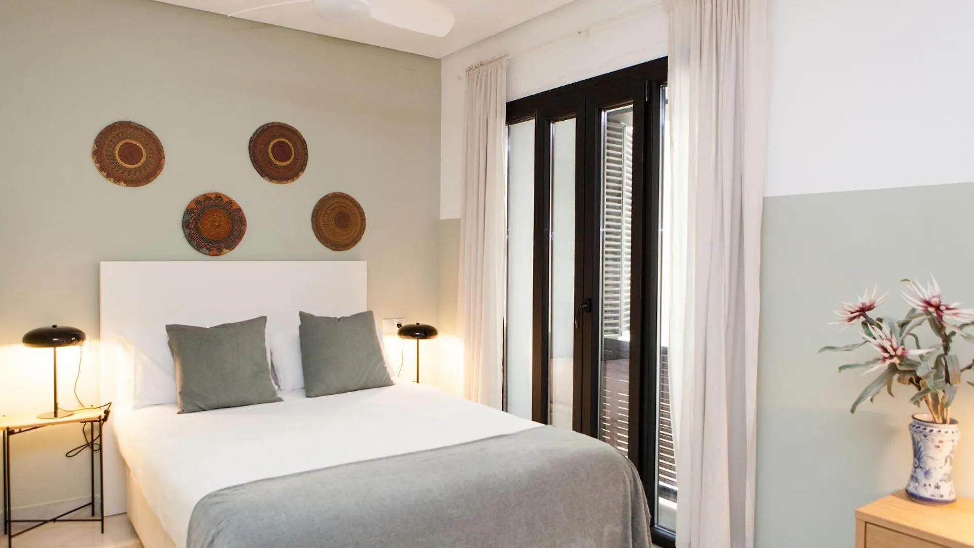 Galera Suites Seville 0*,