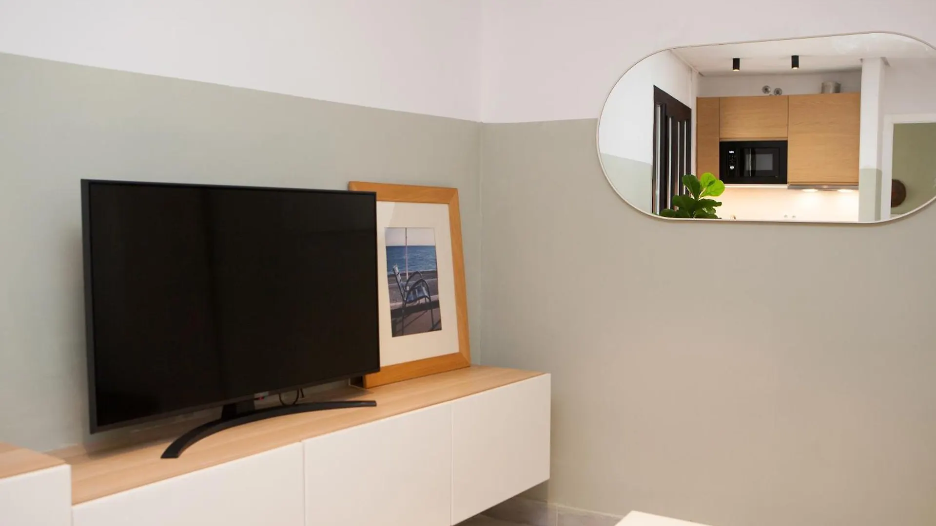 Galera Suites Seville 0*,  Spain